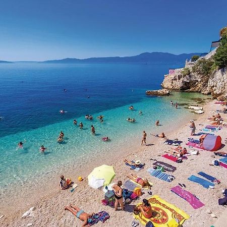 Rooms Croatia With Parking, Kitchen And Dining Area For Guests Rijeka Exterior photo